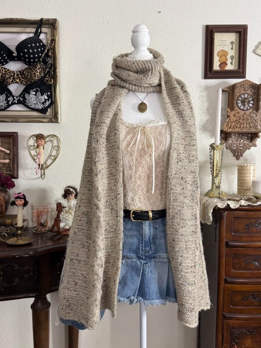 Cozy preppy girly grunge cable knit scarf